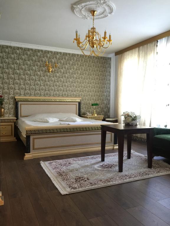 פרישטינה Hotel Adria מראה חיצוני תמונה