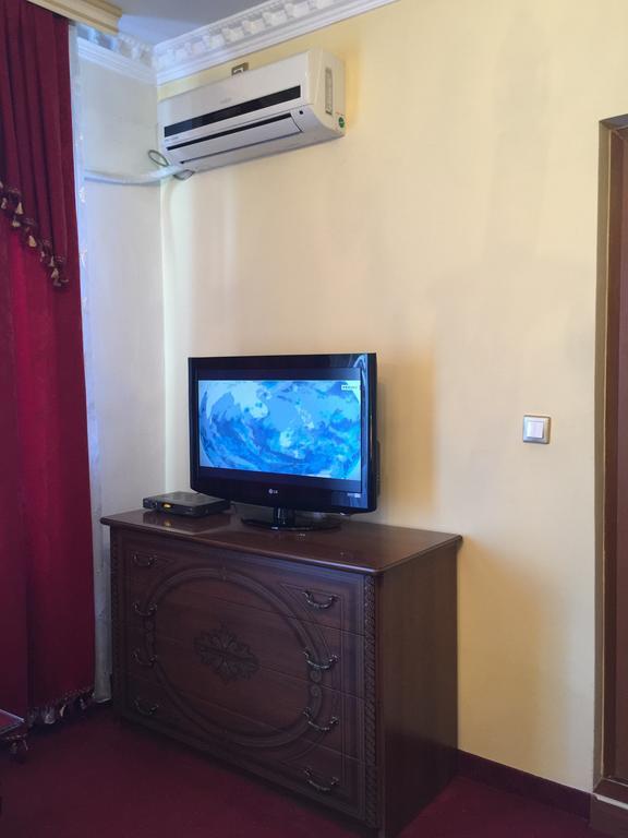 פרישטינה Hotel Adria מראה חיצוני תמונה