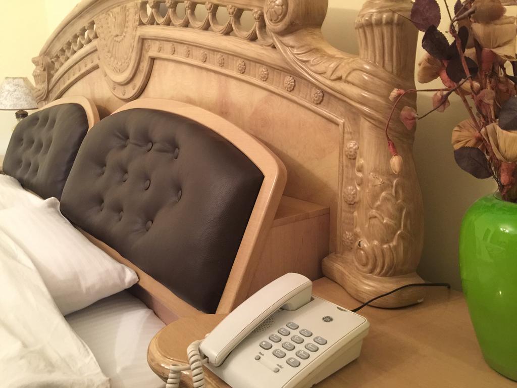 פרישטינה Hotel Adria מראה חיצוני תמונה